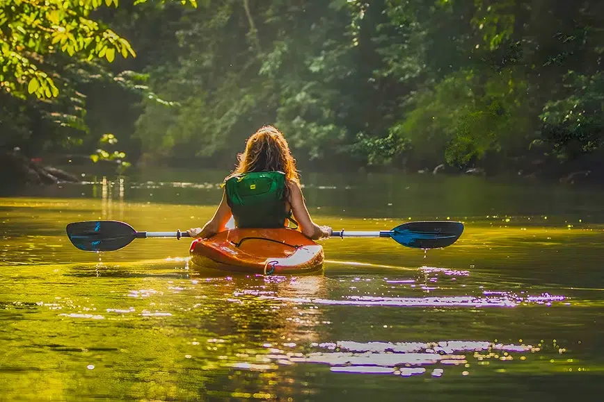 kayak lot